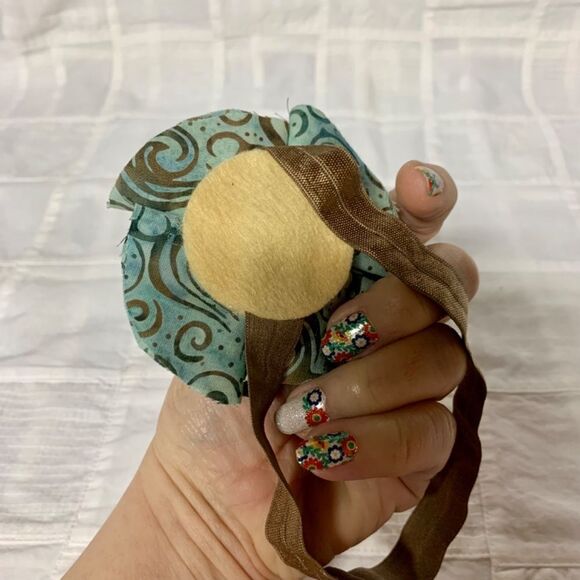 Handmade Infant Headband Brown Green Goldish Flower Center Size 0-3 Months B297 - Picture 7 of 9